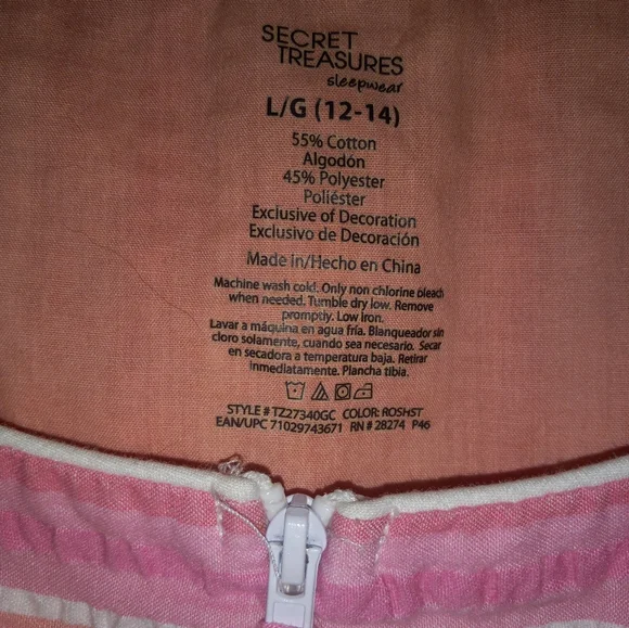 Secret Treasures Robe - Picture 3 of 4